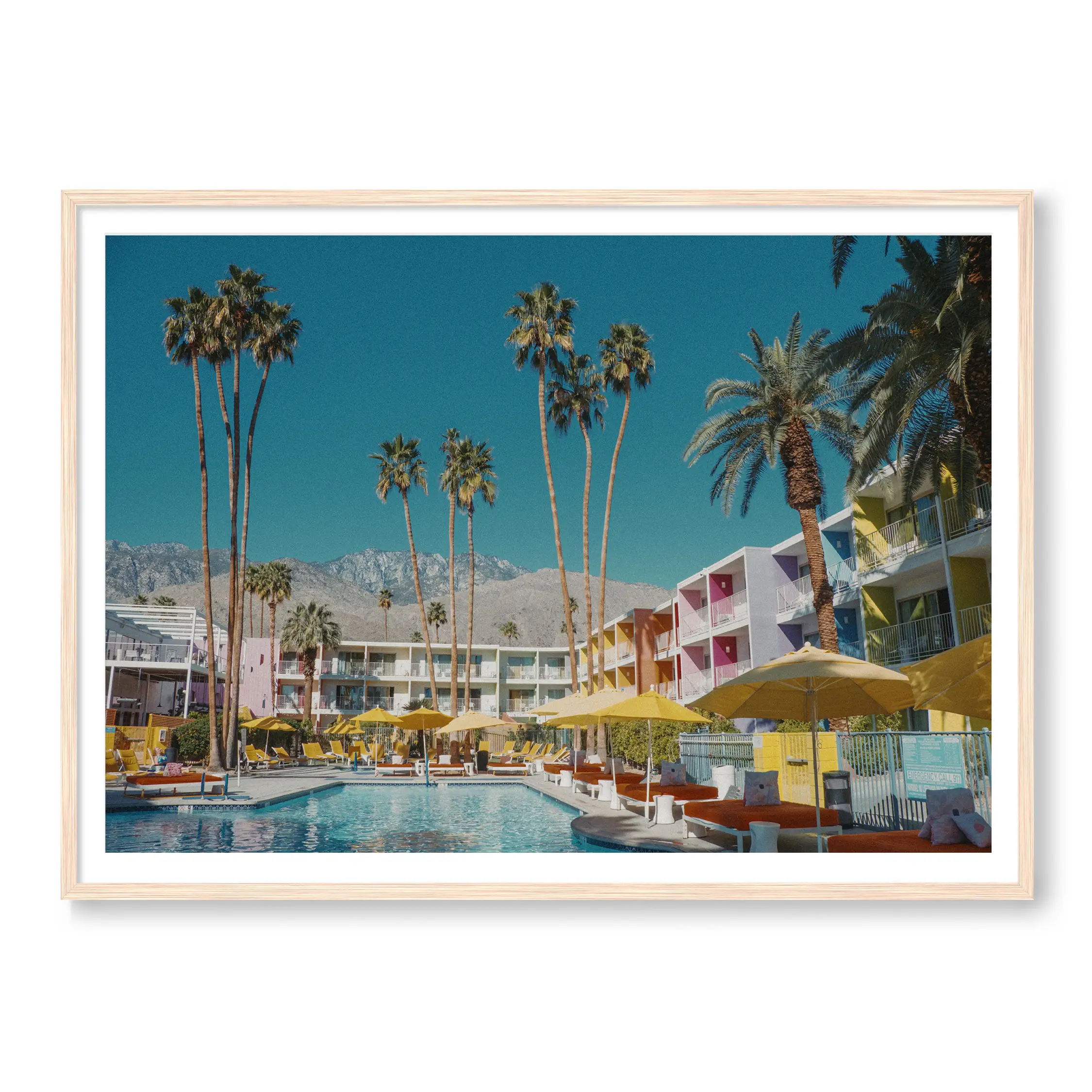 PALM SPRINGS DECO - Image 3