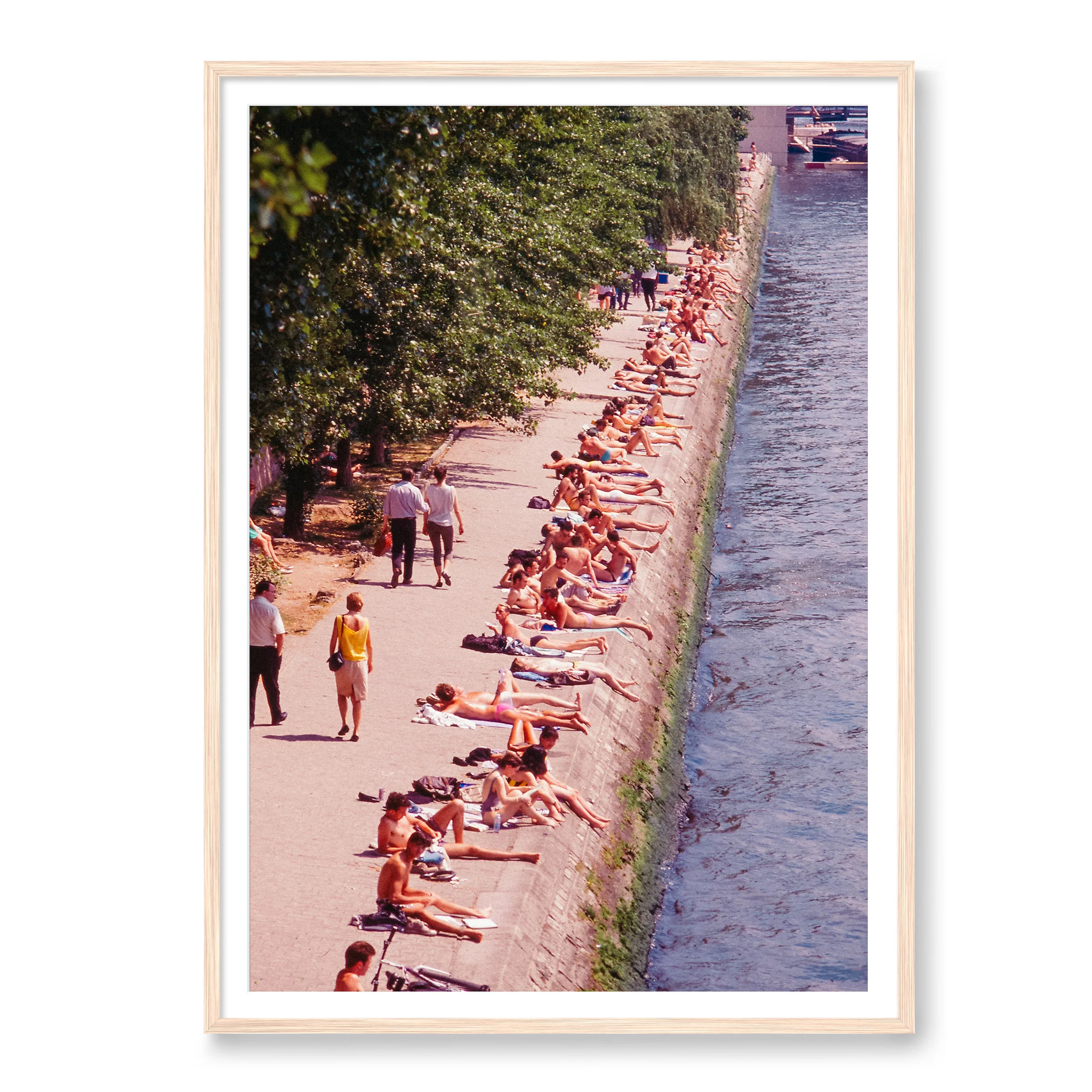 Sunbathing on the Seine - Image 3